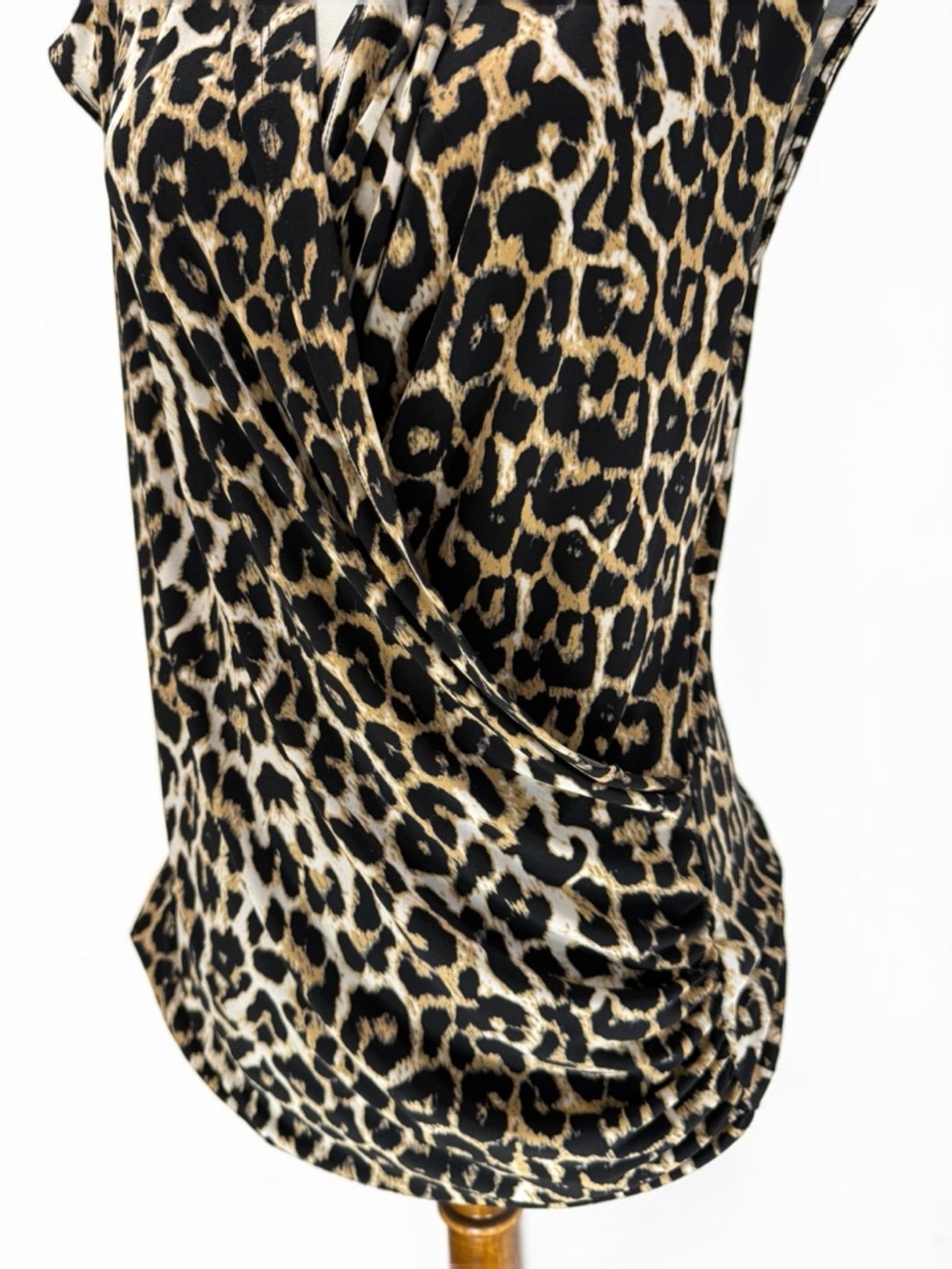 Chaus Leopard Print Sleeveless Drape Neck Top  Animal Print Sleeveless SZ L - Picture 6 of 11